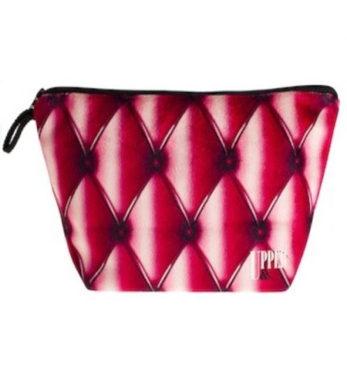 https://www.deco-et-saveurs.com/6450-jqzoom/trousse-de-toilette-girly-pink.jpg