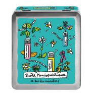 Boite à Homéopathie Derrière la porte