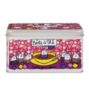 Boite à thé sachet qu'il infuse Derrière la porte