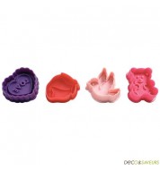 Emporte pièce avec poussoir (à ressort) AMOUR (x4)